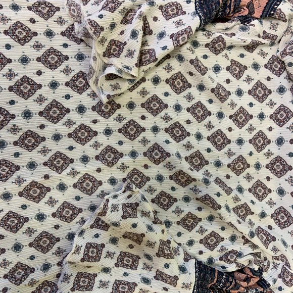 Urban Girl Gauze Tunic Blouse Size Small (S) - Picture 4 of 6